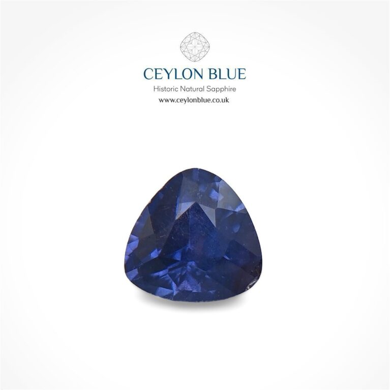 Royal Blue Sapphire 0.50ct Trillion - CB 0112