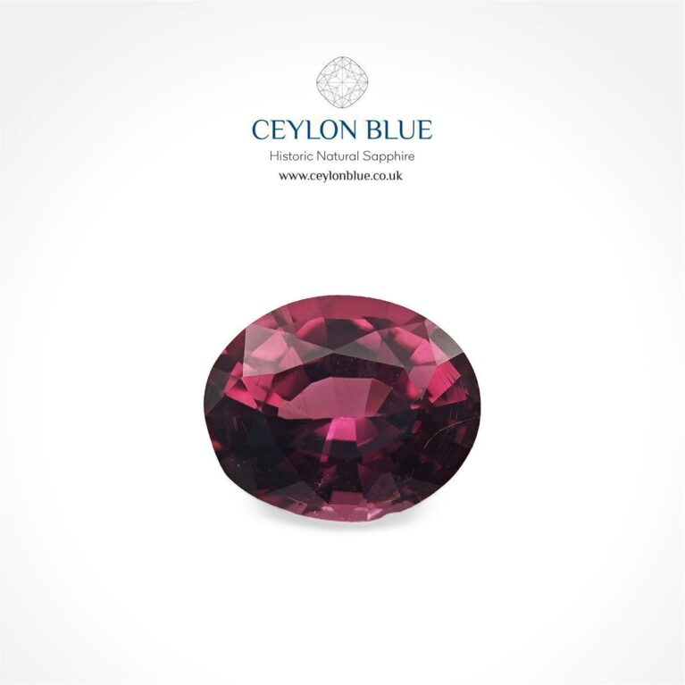 Rhodolite Garnet Pinkish Red 1.30ct Oval Shape - CB 0154